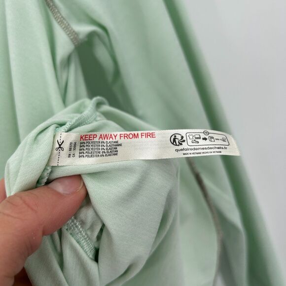 FREE PEOPLE Movement Mint Green Ruched Light Long Sleeve Athletic Top Medium - Picture 9 of 9